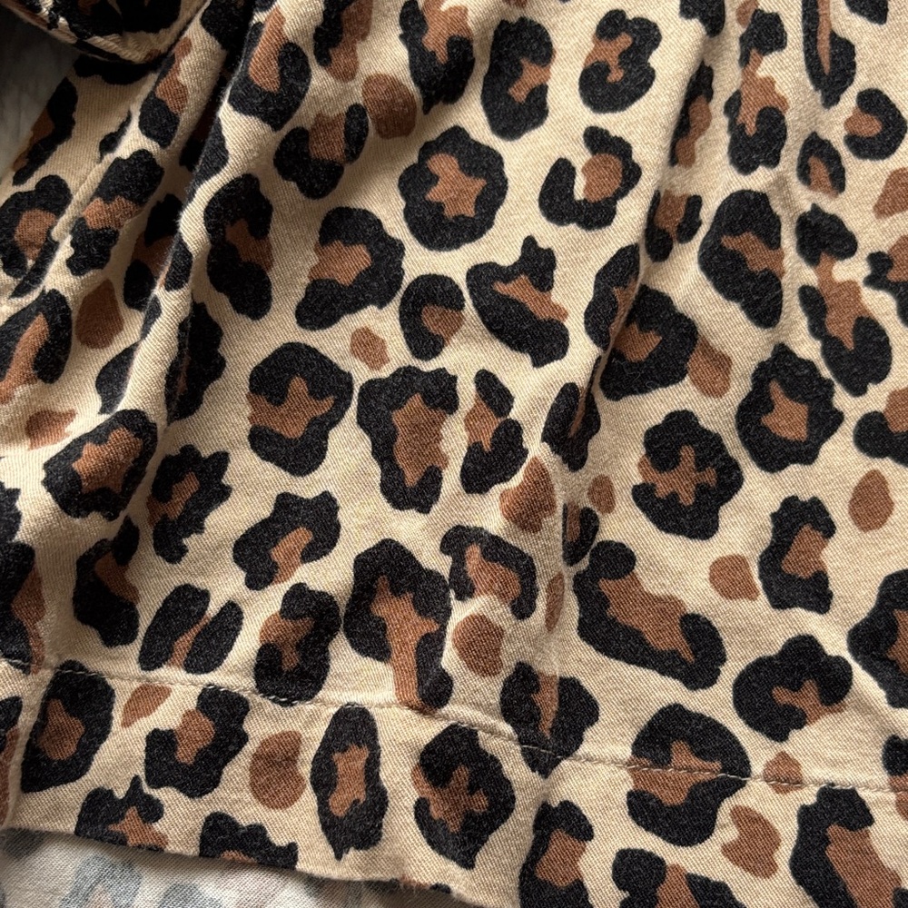 Leopard Print ruffle collar Women's Top from Crown&Ivy - Picture 6 of 6